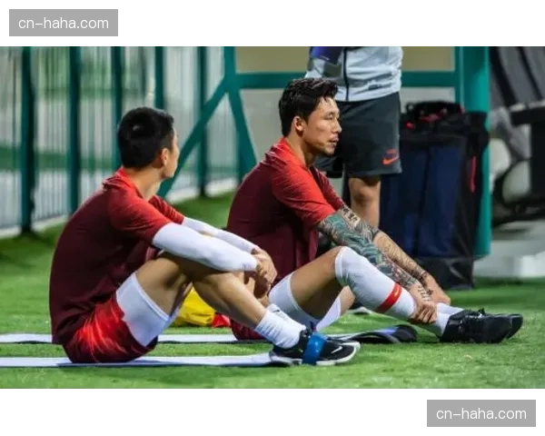 墨西哥防线核心意外赛季报销 阿吉雷的战术体系需重新构建